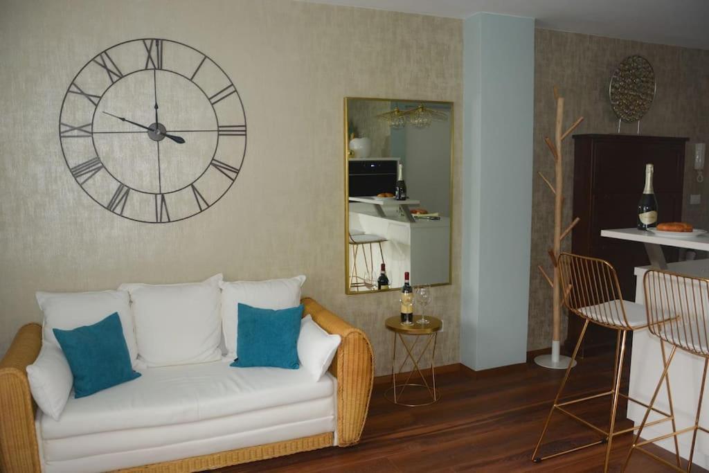 Moderne Ferienwohnung Meran Exterior foto